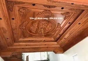 trần gỗ cổ điển