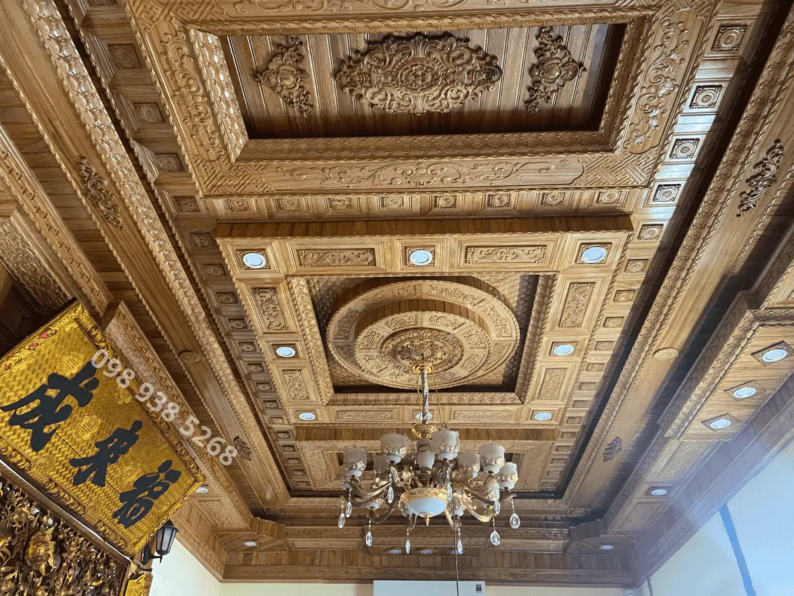 Hoàn thiện công trình trần gỗ gõ đỏ bác Thanh - Hưng Yên Trần gỗ gõ đỏ Pachy